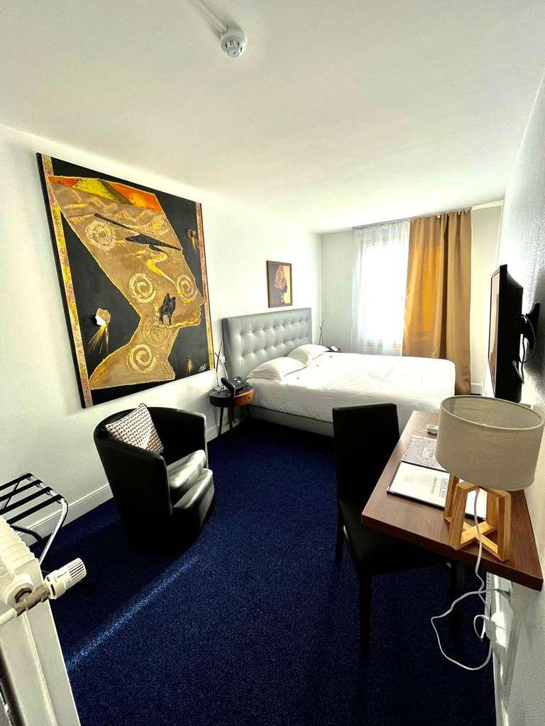 Hotel Le Beffroi Dreux Pokoj fotografie