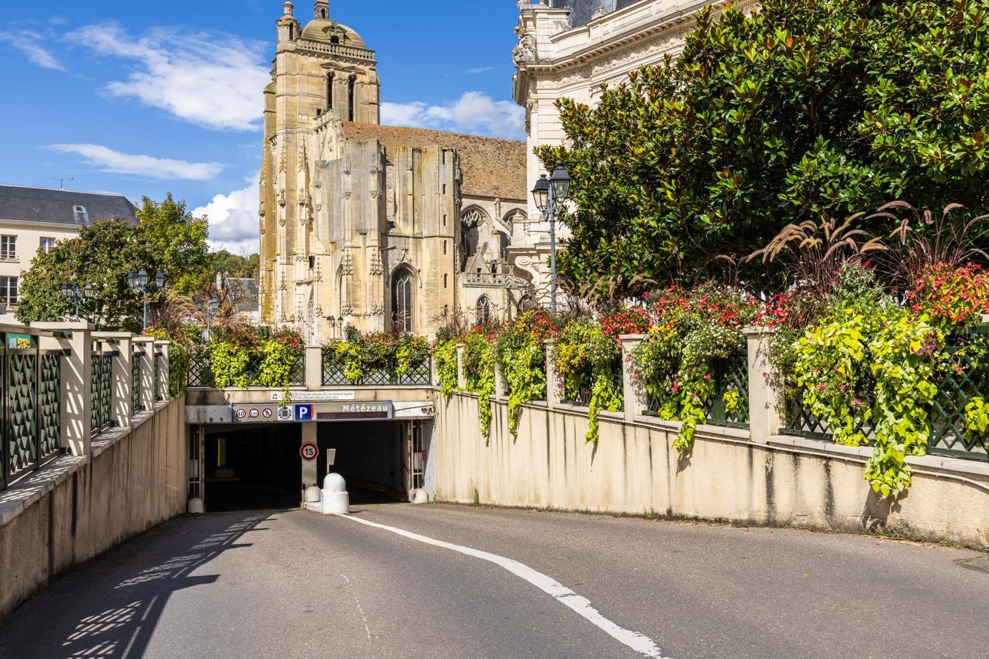 Hotel Le Beffroi Dreux Exteriér fotografie